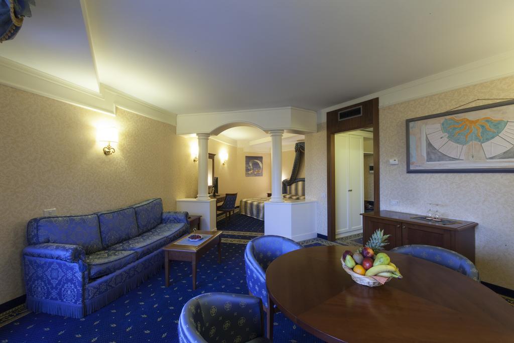 Hotel Al Ponte Gradisca d'Isonzo Eksteriør billede